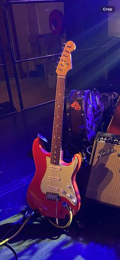 Fender Stratocaster Vintera II - Fiesta Red LE.