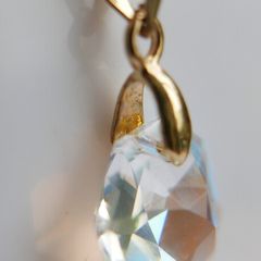 Vintage Crystal Pendant Charm & Gold Plated Chain Necklace Length 18"