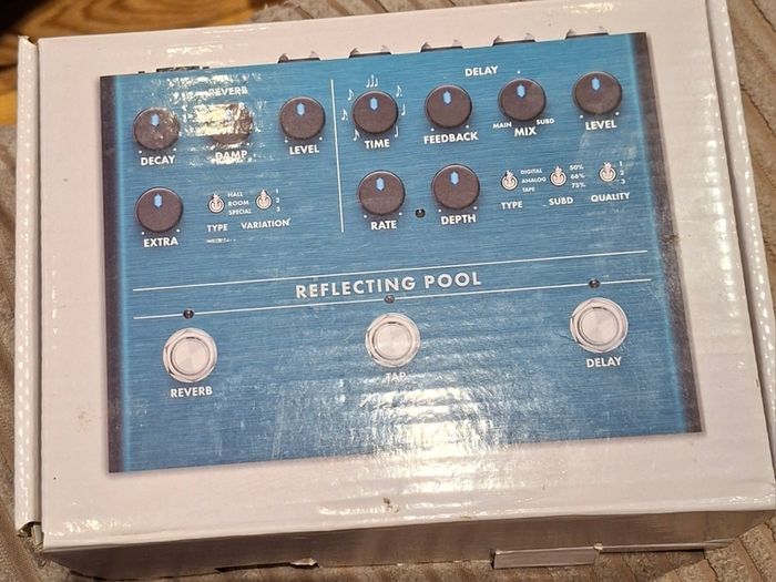 Fender Reflecting Pool Pedal