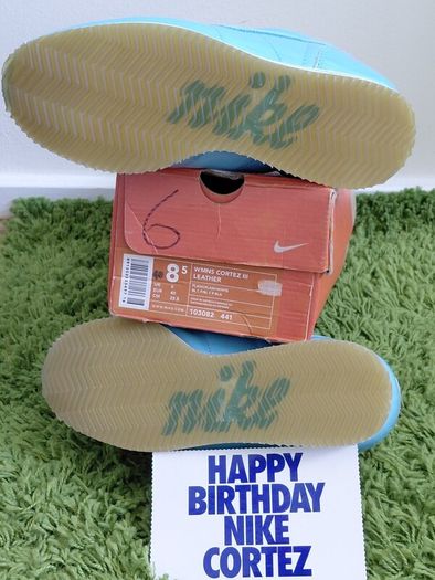 Nike WMNS Cortez III Leather Size UK-6/EUR-40 103082-441 Metallic Blue/White Limited Edition-2001