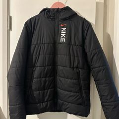 nike puffer jacket