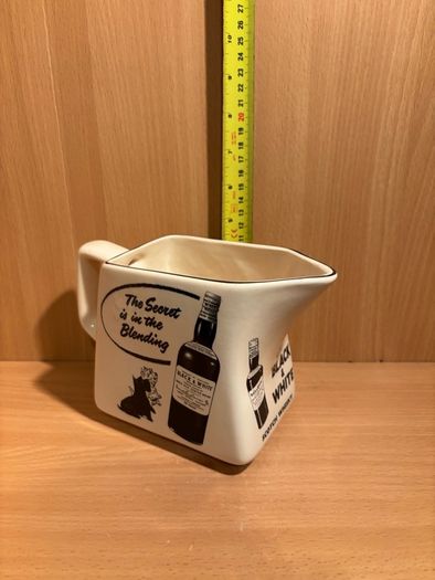Black & White jug