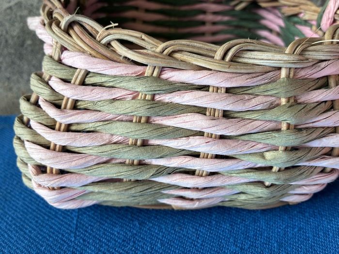 Small vintage basket
