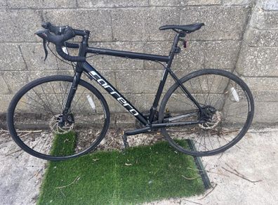 Carrera Zelos Disc Road Bike, Immaculate Condition, Barely Ridden!