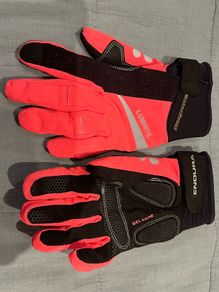 Girls cycling gloves, size XS
