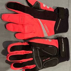 Girls cycling gloves, size XS