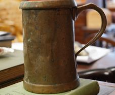 Antique Victorian Brass / Bell Metal Quart Measure Tankard
