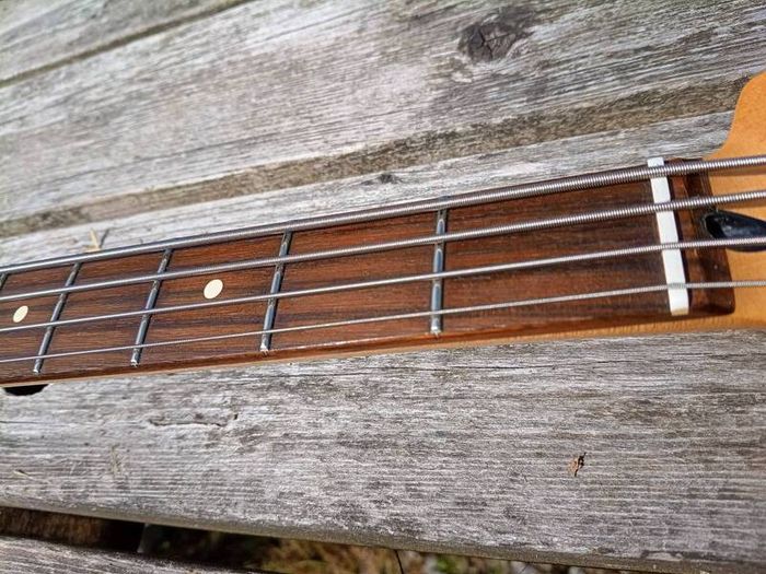 Fender jazz bass