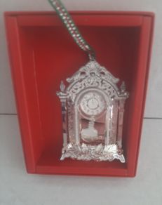New newbridge Christmas collectable clock