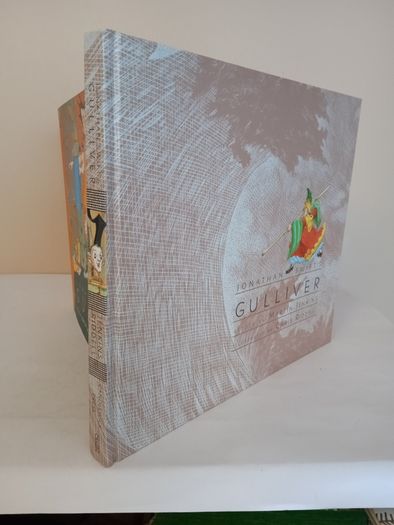 Jonathan Swift's Gulliver Retold by Martin Jenkins. Illustrated by Chris Riddell (HQ252)
