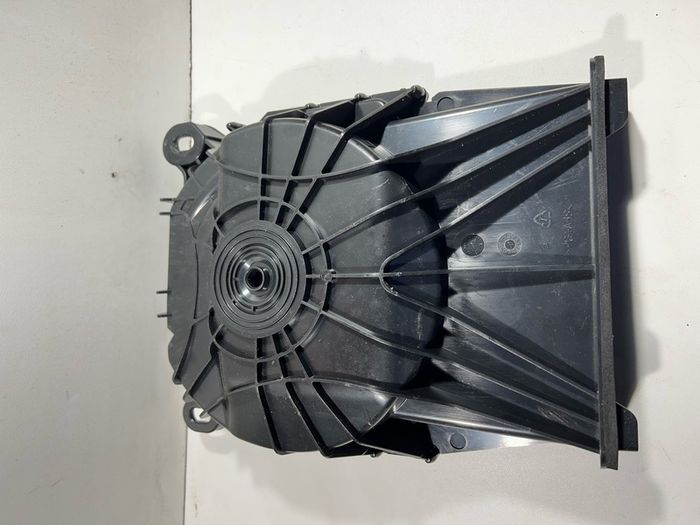 Bmw 320 3 Series 2011 E92 E93 Coupe Subwoofer (o/s Driver) 9204786-03 A3l3b312g
