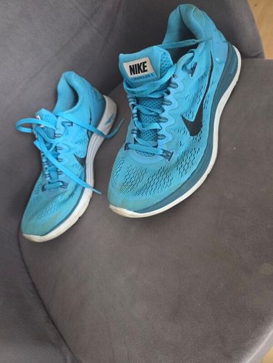 Nike blue