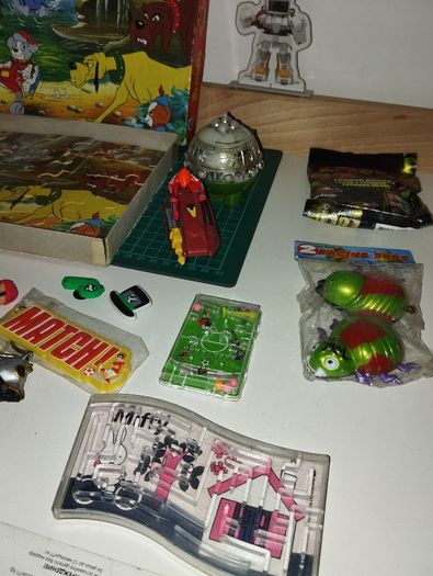 Vintage Toy & Puzzle Bundle  1980s + Mixed Toys Lot