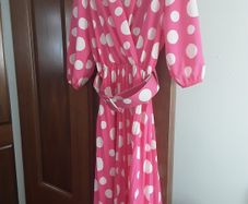 ladies pink pleated belted dress