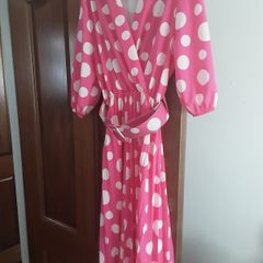 ladies pink pleated belted dress