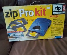 Iomega Zip Pro Kit