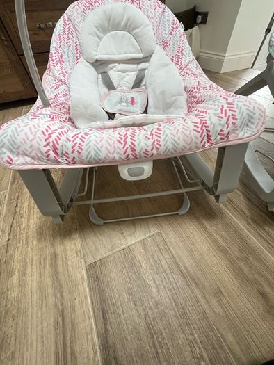 Baby Bouncer x2