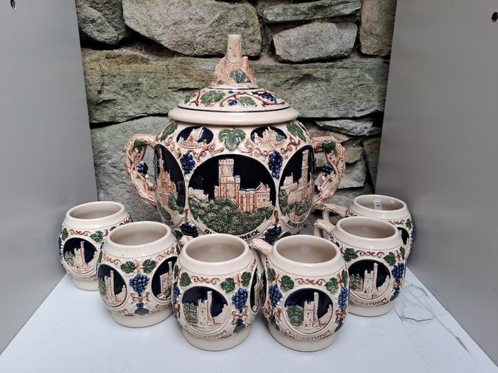Gerz German tureen and mugs
