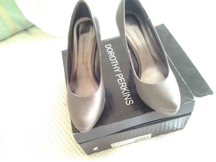 Dorothy Perkins Stone Grey High Heels - Size 4