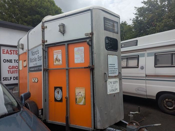 Food/Coffee Truck for Sale