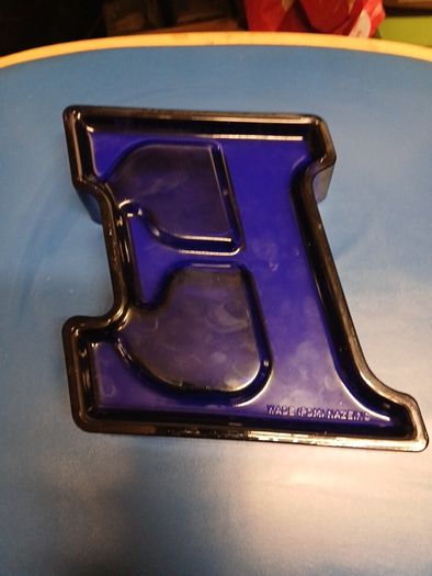 Vintage Worthington E ashtray