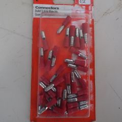 30. 5amp Male Connectors.