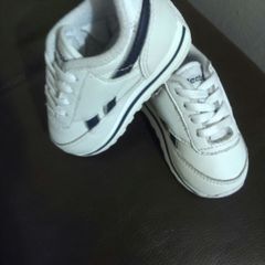 Reebok Trainers, size UK-4, EU-20