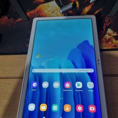 Samsung A7  tablet 10. 4 inch in perfect working order don't come with charger only cable