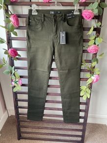 jeans bnwt khaki straight leg jeans size 10 stretch