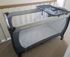 Hauck Sleep n Play Travel Cot