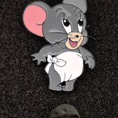 Tom and jerry , pin back badge.