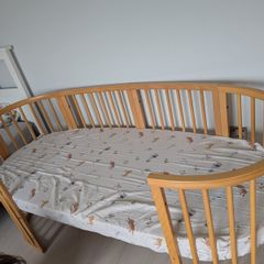 Stokke Sleepi Bed  Complete Set (Excellent Condition)