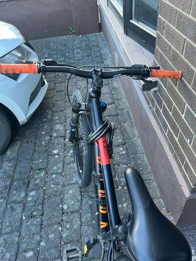 Voodoo Nzumbi Junior Mountain Bike - 26" Wheel