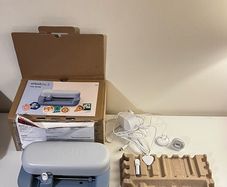 Cricut Joy 2 in blue