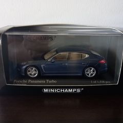 Minichamps Porsche Panamera Turbo Blue Metallic 400 068270
