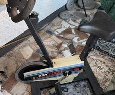 Body Sculpture 2000 exercise bike