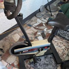 Body Sculpture 2000 exercise bike