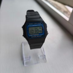 Casio f-105
