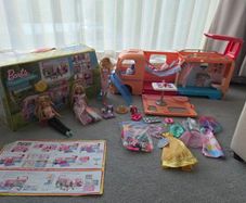 Barbie Dream Camper Van with dolls and accessories!!!
