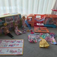 Barbie Dream Camper Van with dolls and accessories!!!