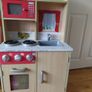 Toy kitchen Image 3