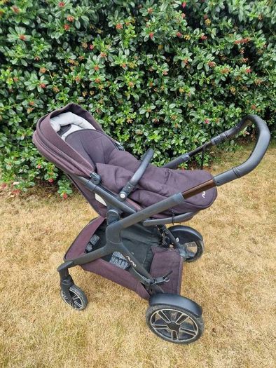 Travel system- Nuna Demi Grow