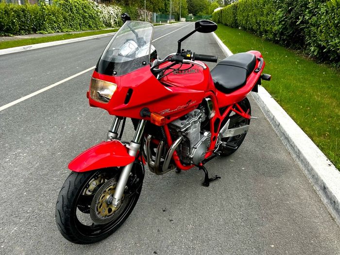 Clean Suzuki Bandit 600s