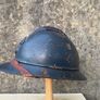 Original WW1 French M15 Adrian Helmet. Infantry Badge. Original paint & liner. Militaria Image 2