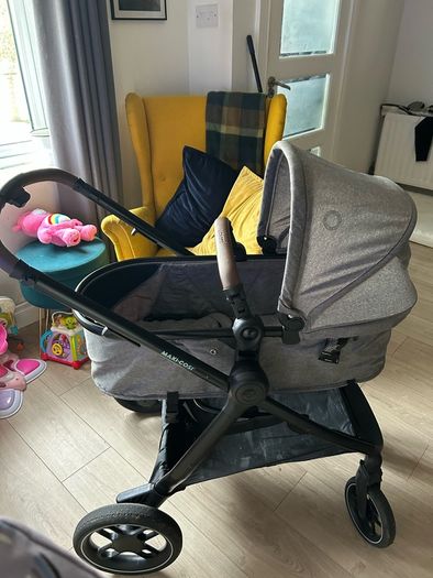 Maxi Cosi Zelia travel system