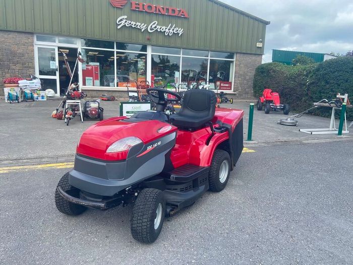 Castlegarden XDC 140 HD Ride on Tractor Mower