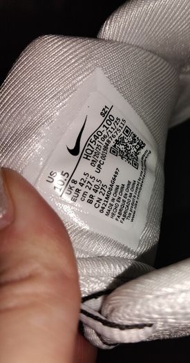 nike trainers