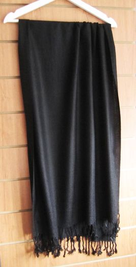 Black Trend textured Pure Block Color Scarf Shall With Tassels Ends