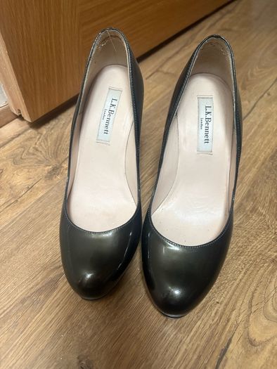 lk Bennett Green heels size 4