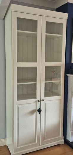 Bookshelves/display cabinet